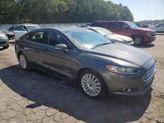 Ford Fusion foto 3