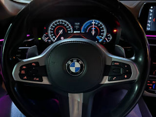 BMW 5 Series foto 7