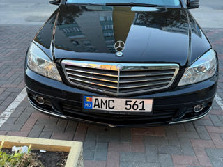 Mercedes C-Class foto 3