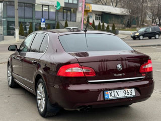 Skoda Superb foto 4