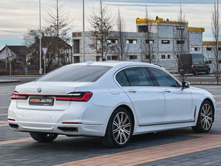 BMW 7 Series foto 8