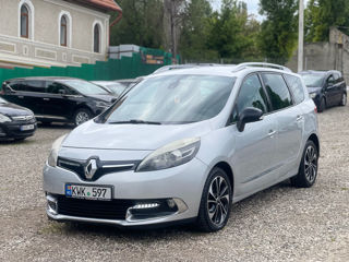 Renault Grand Scenic foto 2