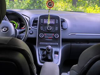 Renault Grand Scenic фото 7