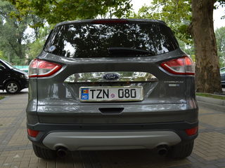 Ford Escape foto 4