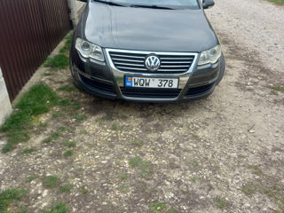 Volkswagen Passat foto 3