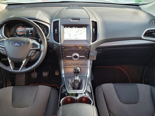 Ford Edge foto 10