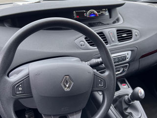 Renault Scenic foto 5