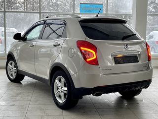 Ssangyong Korando foto 5