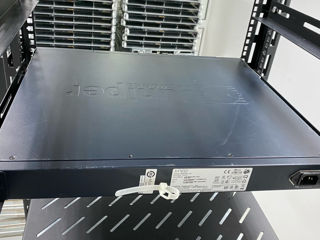 Firewall Juniper SRX240 foto 2