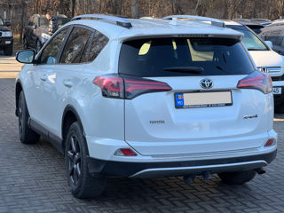 Toyota Rav 4 foto 3