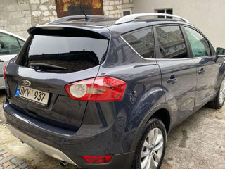 Ford Kuga foto 3