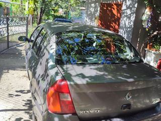 Renault Clio foto 5