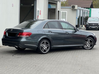 Mercedes E-Class foto 3