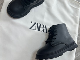 Осенние ботиночки Zara 22.24.27 foto 4