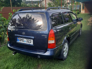 Opel Astra foto 7