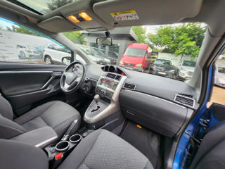 Toyota Verso foto 9