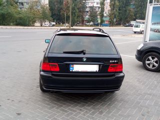 BMW 3 Series foto 6