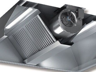 Sisteme de ventilație cu hote din inox pentru bucatarii profesionale