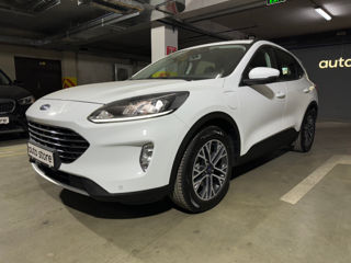 Ford Kuga foto 1