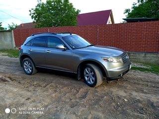 Infiniti FX foto 4