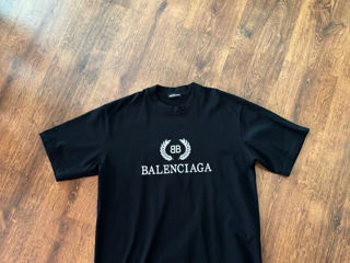 Футболка Balenciaga foto 1