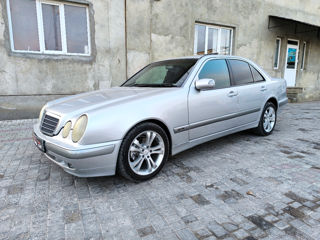 Mercedes E-Class