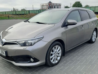 Toyota Auris foto 2