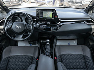 Toyota C-HR foto 6