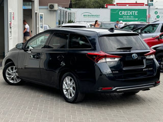 Toyota Auris foto 4