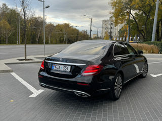 Mercedes E-Class foto 3