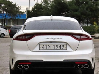 KIA Stinger foto 4