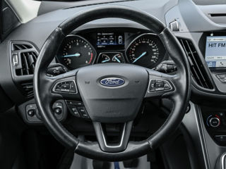 Ford Kuga foto 10