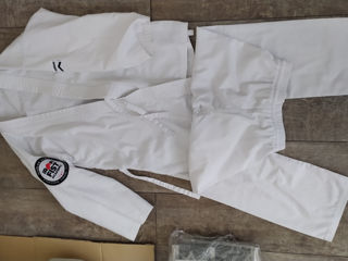 Costum Karate, Decatlon, original, 130 cm și 140 cm, 200 lei foto 9