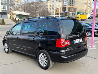 Volkswagen Sharan foto 4