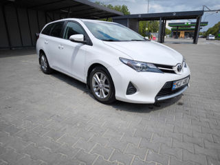 Toyota Auris foto 5