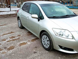 Toyota Auris foto 2