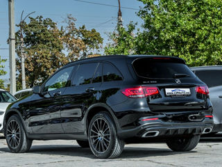 Mercedes GLC foto 2