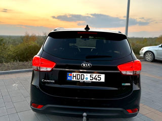 KIA Carens foto 4