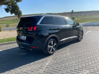 Peugeot 5008 foto 2