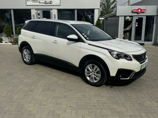 Peugeot 5008 foto 3