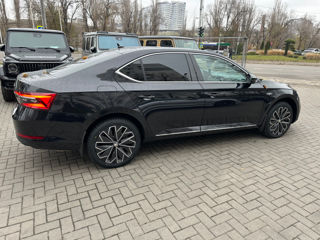 Skoda Superb foto 7