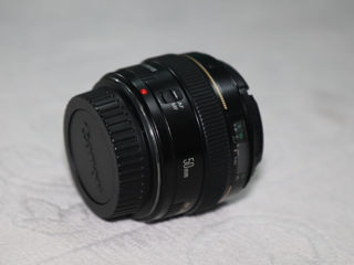 Canon EF 50mm f/1.4 USM