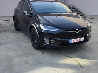 Tesla Model X foto 3