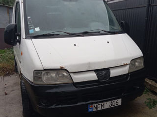 Peugeot Boxer foto 2