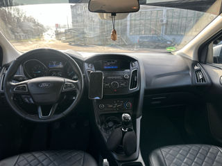 Ford Focus foto 5