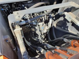 Excavator Doosan DX225LC Track / Экскаватор Doosan DX225LC Track foto 5