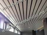 Алюминиевые подвесные потолки скандинавский дизайн кубообразный металический потолок tavane aluminiu foto 5