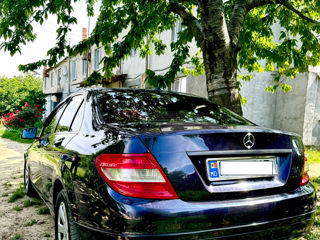 Mercedes C-Class foto 5