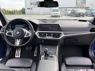 BMW 3 Series foto 8