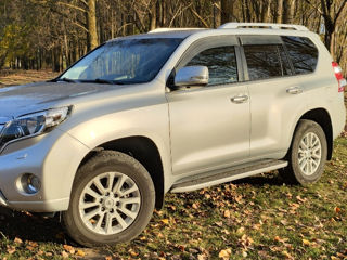 Toyota Land Cruiser Prado foto 3